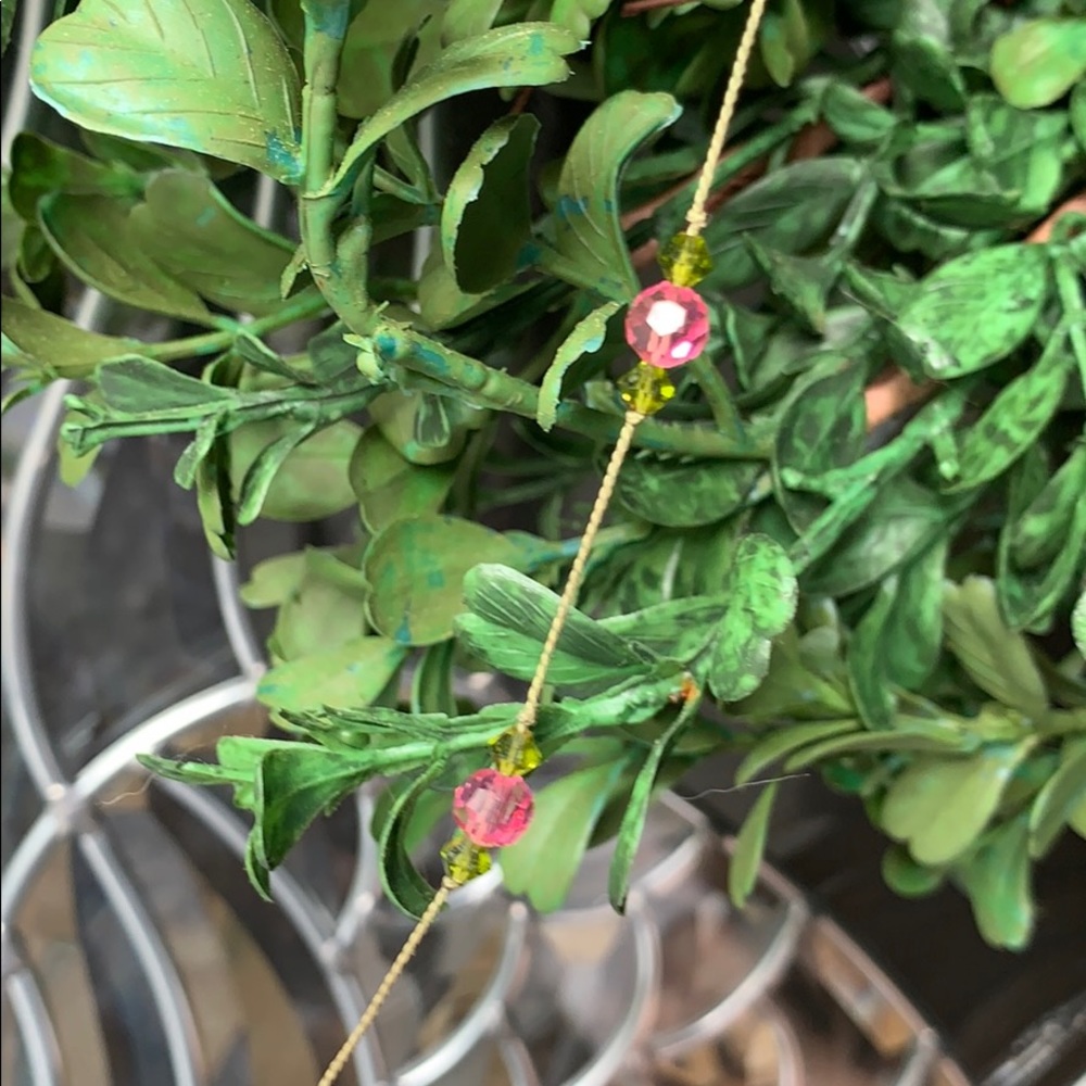 Pink and green crystal necklace - Picture 6 of 6